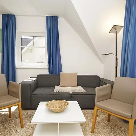 Strandnahe Mit Balkon, Gratis Nutzung Vom Ahoi Erlebnisbad Und Sauna In Sellin - Rex Rugia 29-7